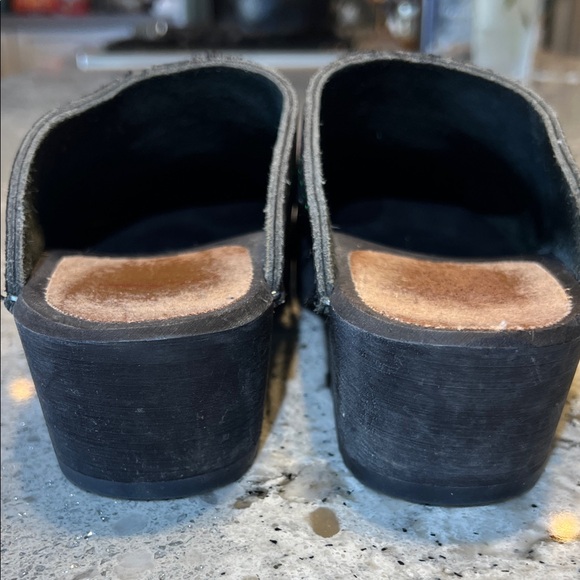 Vintage Hanna Andersson Swedish Wooden Black Suede Clogs Size EU40 - Picture 6 of 8